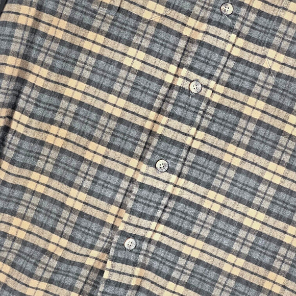 Eddie Bauer Mens Flannel Shirt Sz Medium Multicolor Plaid Heavy Cotton Button Up - Picture 2 of 11